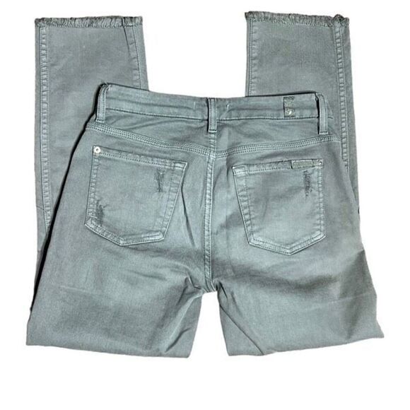 7 For All Mankind Olive Green Cropped Jeans Size 26 - Picture 1 of 4